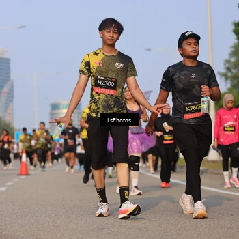 Runner Photo 6169802