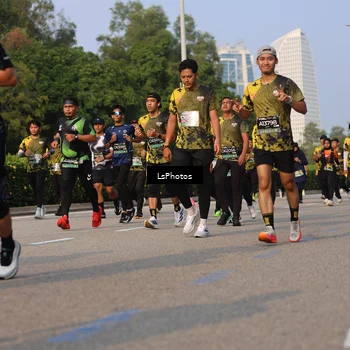 Runner Photo 6170121