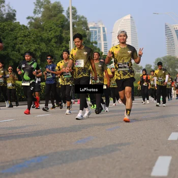 Runner Photo 6170132