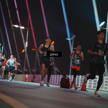 Runner Photo 6170144