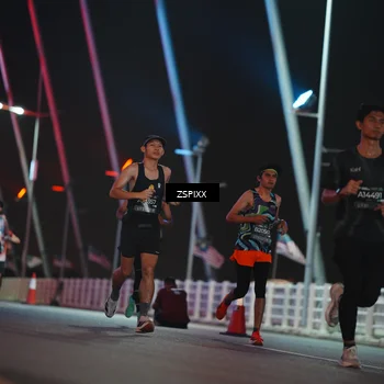 Runner Photo 6170399