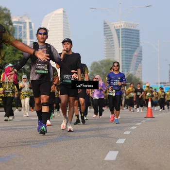 Runner Photo 6170523