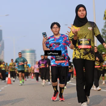 Runner Photo 6170714