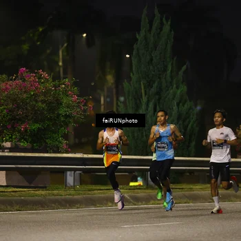 Runner Photo 6170750