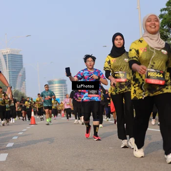 Runner Photo 6170825