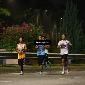 Runner Photo 6171018