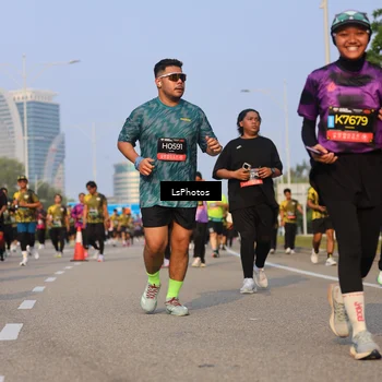 Runner Photo 6171062