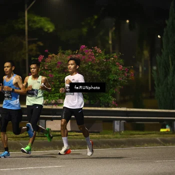 Runner Photo 6171277