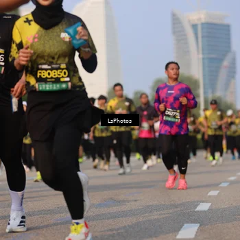 Runner Photo 6171399