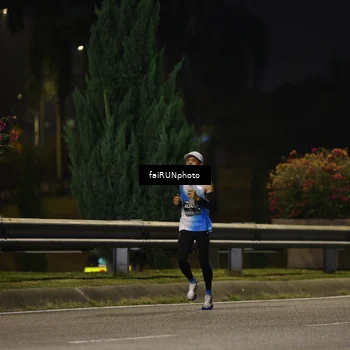 Runner Photo 6171458