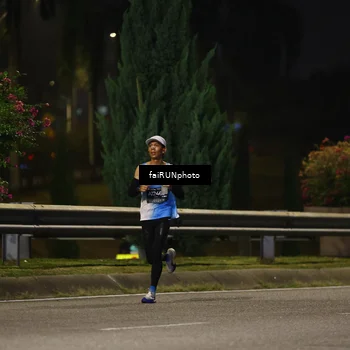 Runner Photo 6171697