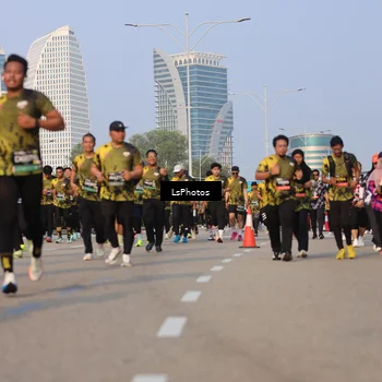 Runner Photo 6171753
