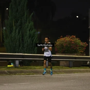 Runner Photo 6171820