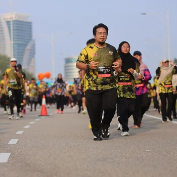 Runner Photo 6171863