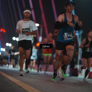 Runner Photo 6171879