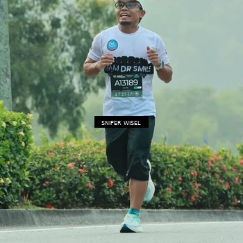 Runner Photo 6172194