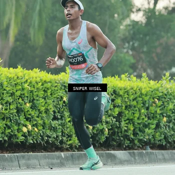 Runner Photo 6172319