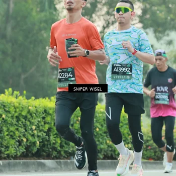 Runner Photo 6172368