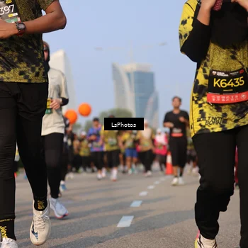 Runner Photo 6172398