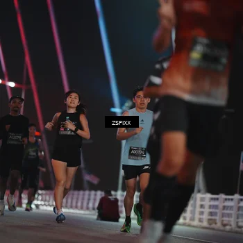 Runner Photo 6172419