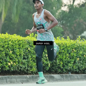 Runner Photo 6172442