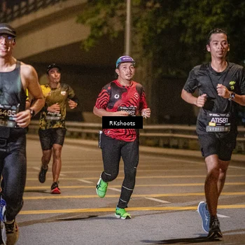 Runner Photo 6172449