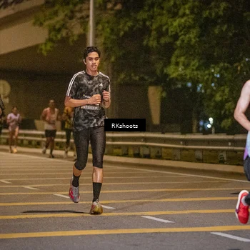 Runner Photo 6172453