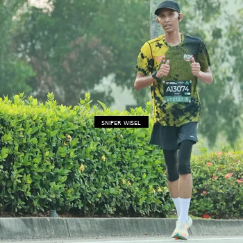 Runner Photo 6172459