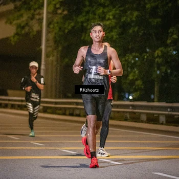 Runner Photo 6172495