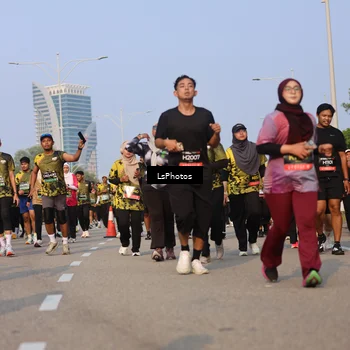 Runner Photo 6172613