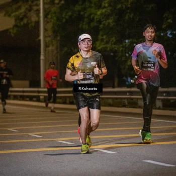 Runner Photo 6172614