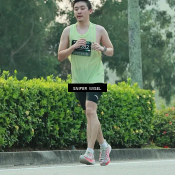 Runner Photo 6172615