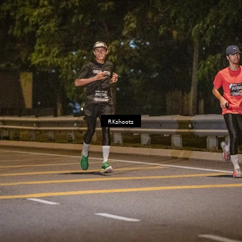 Runner Photo 6172645
