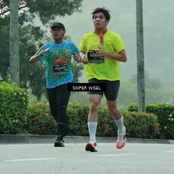 Runner Photo 6172690