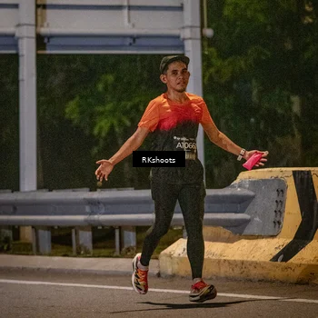 Runner Photo 6172693