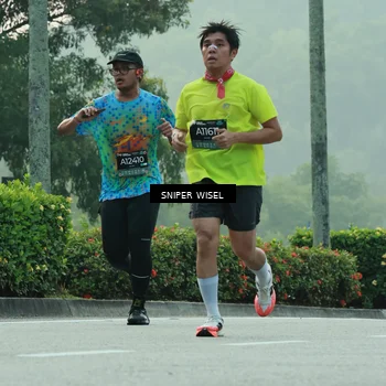 Runner Photo 6172695