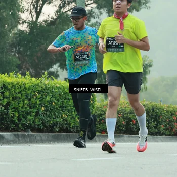Runner Photo 6172753