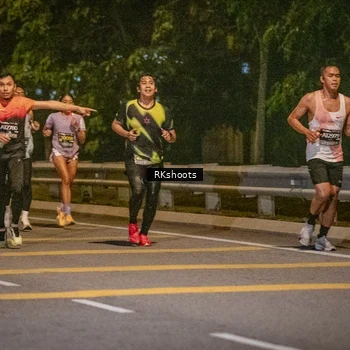 Runner Photo 6172799