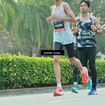 Runner Photo 6172814