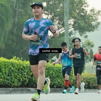 Runner Photo 6172882