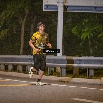 Runner Photo 6172892