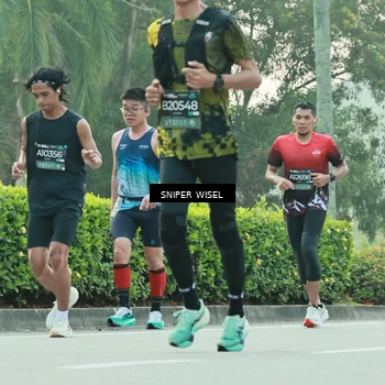 Runner Photo 6172905