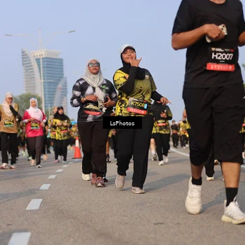 Runner Photo 6172914