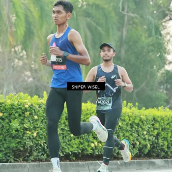 Runner Photo 6172940