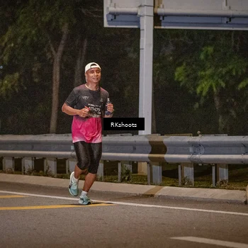 Runner Photo 6172948
