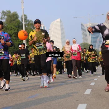 Runner Photo 6172959