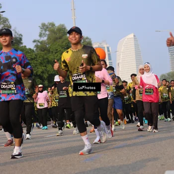 Runner Photo 6173003