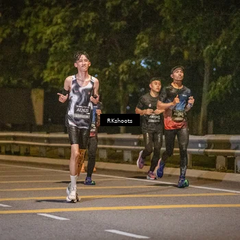 Runner Photo 6173009