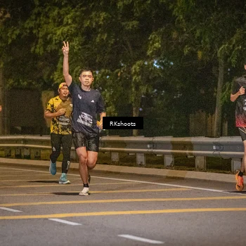 Runner Photo 6173065