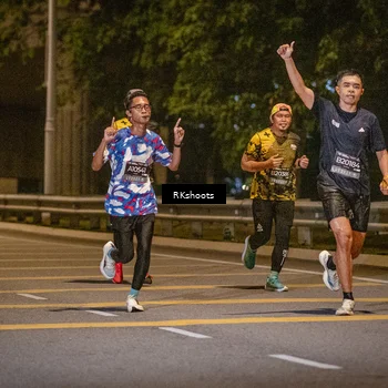 Runner Photo 6173071